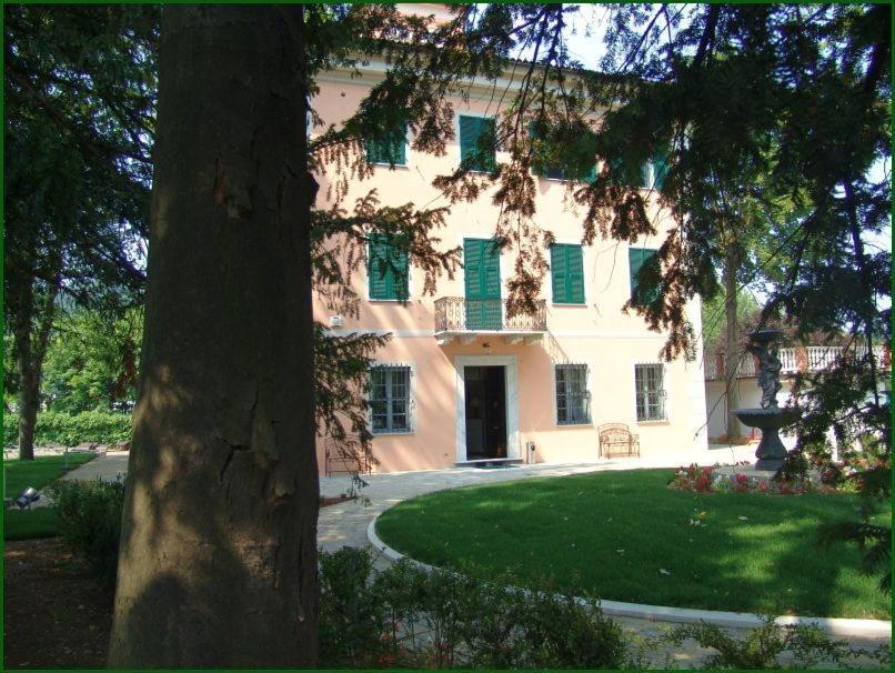 Carcare B&B Villa Degli Aceri מראה חיצוני תמונה